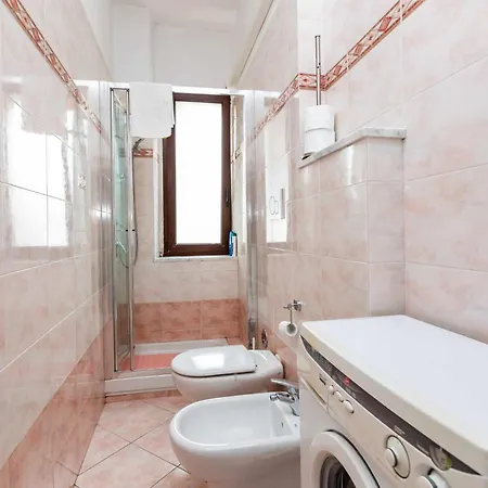 Apartment Grotta Di Grace Turin